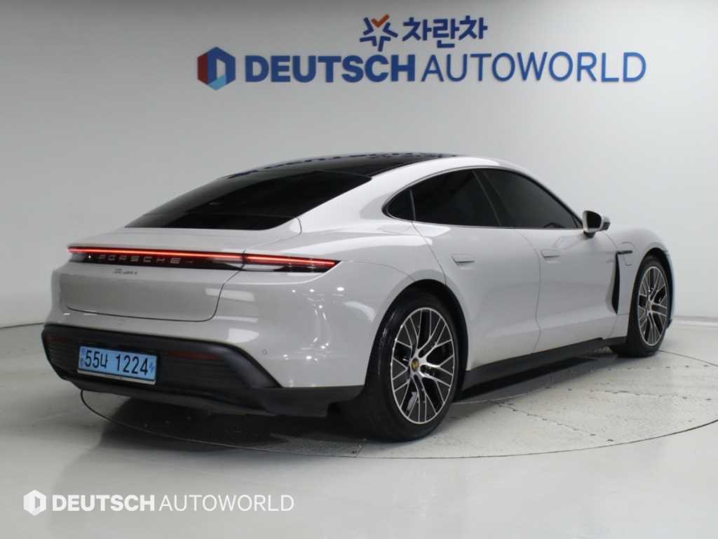 차량사진 2