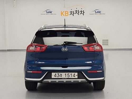 기아 니로 1.6 하이브리드 사진 3