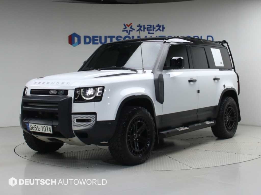 랜드로버 디펜더 (L663) 110 D250 SE