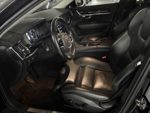 볼보 S90 D5 AWD 모멘텀 사진 4