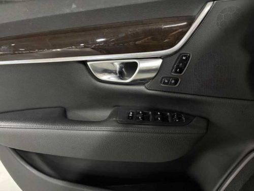 볼보 S90 D5 AWD 모멘텀 사진 11