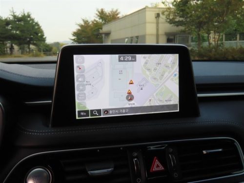제네시스 G70 3.3T 스포츠 AWD 사진 8