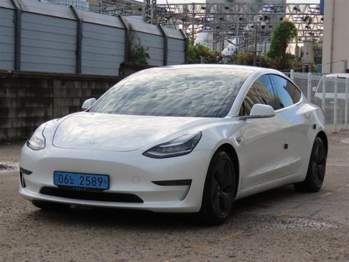 테슬라 모델 3 롱 레인지 사진 2