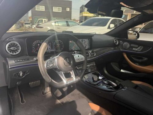 벤츠 E-클래스 W213 E53 AMG 4MATIC+ 쿠페 사진 모두보기
