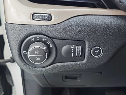 지프 체로키(KL) 2.4 론지튜드 AWD 사진 18
