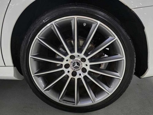 벤츠 E-클래스 W213 E300 4MATIC AMG LINE 사진 19