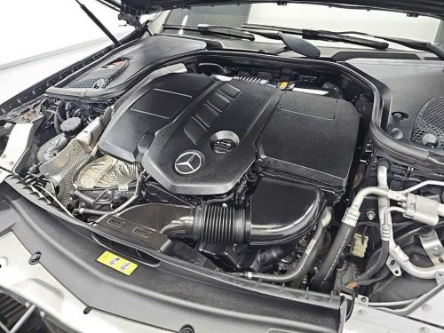 벤츠 E-클래스 W213 E220d 4MATIC AMG라인 사진 5
