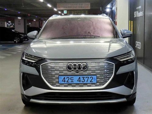아우디 Q4 e-트론 40 프리미엄 사진 2
