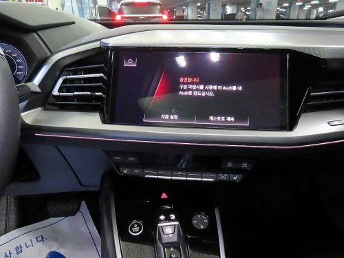 아우디 Q4 e-트론 40 프리미엄 사진 11
