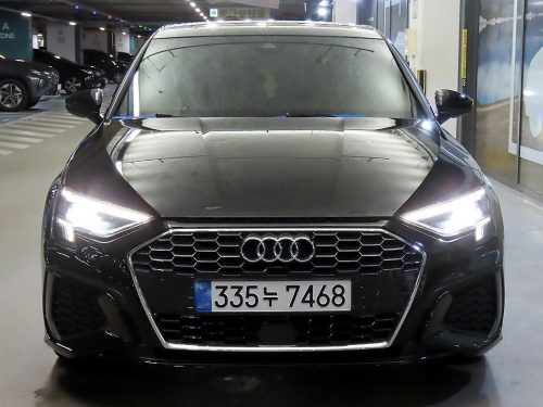 아우디 A3(8Y) 40 TFSI 프리미엄 사진 2