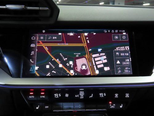 아우디 A3(8Y) 40 TFSI 프리미엄 사진 13