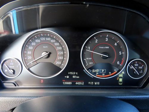 BMW 3시리즈 (F30) 320d 스포츠 사진 9