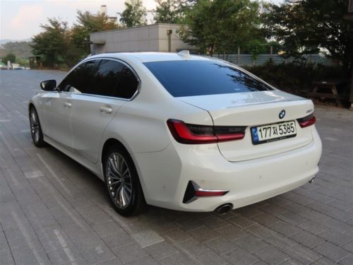 BMW 3시리즈 (G20) 320i 럭셔리 사진 모두보기