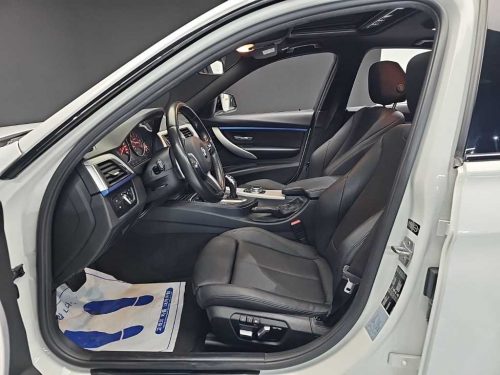 BMW 3시리즈 (F30) 320d 사진 11