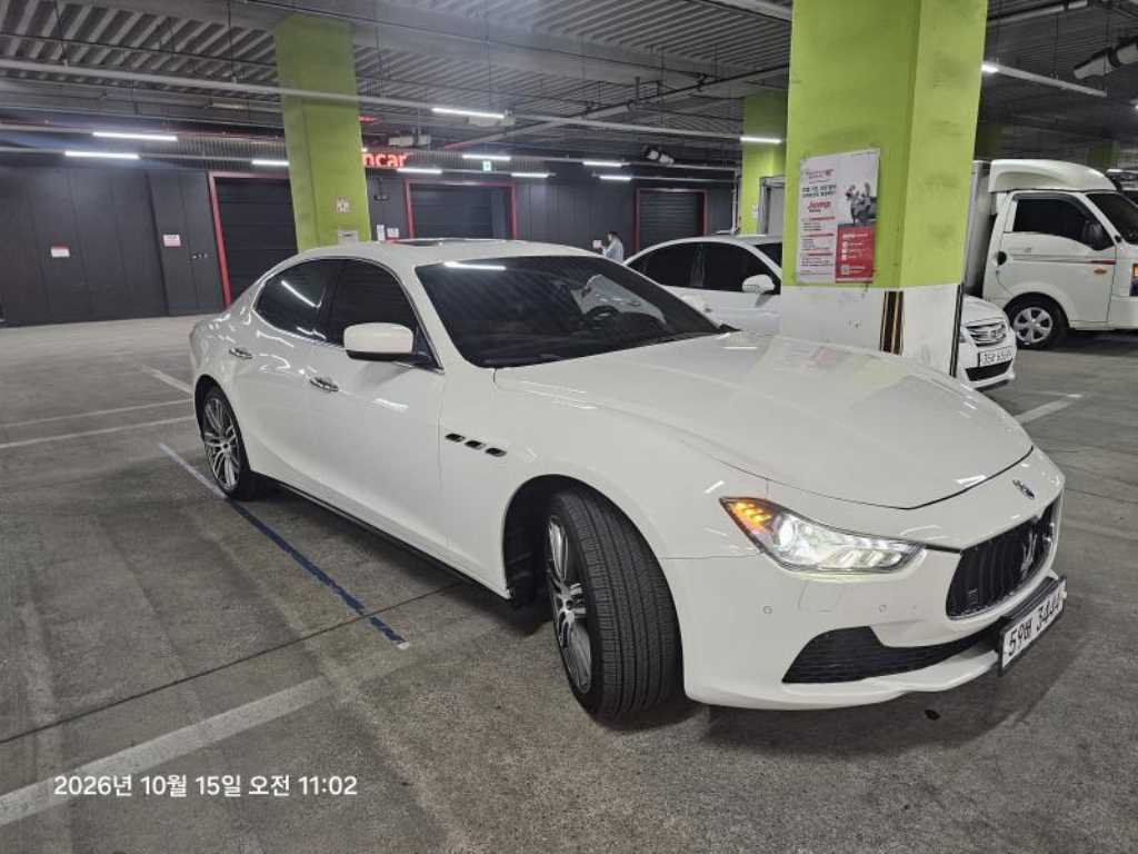 차량사진 2
