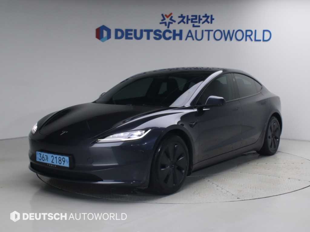 테슬라 모델 3 RWD
