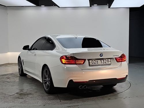 BMW 4시리즈 (F32) 420d 쿠페 M 스포츠 사진 3