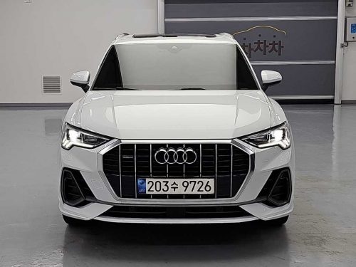 아우디 Q3 (F3) 35 TDI 콰트로 프리미엄 사진 2