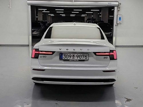 볼보 S90 B6 AWD 울트라 브라이트 사진 3