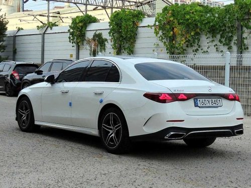 벤츠 E-클래스 W214 E300 4MATIC 사진 3
