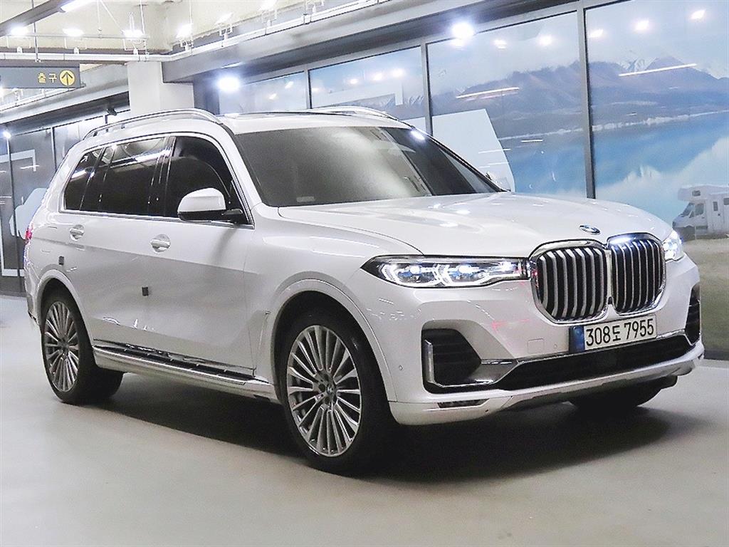 BMW X7 (G07) xDrive 40i M 스포츠