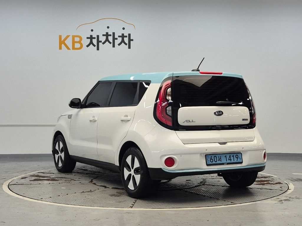 차량사진 2
