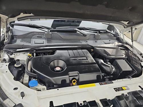 랜드로버 디스커버리 스포츠 2.0 TD4 SE(150마력) 사진 6