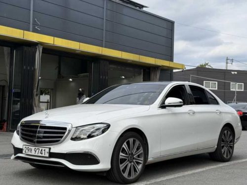 벤츠 E-클래스 W213 E400 4MATIC 익스클루시브 사진 2
