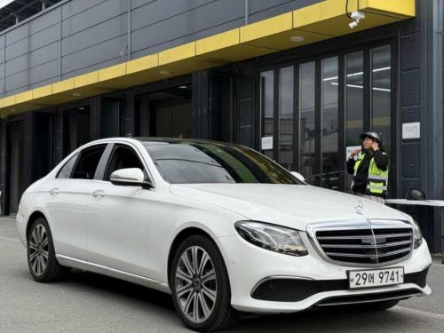 벤츠 E-클래스 W213 E400 4MATIC 익스클루시브 사진 4