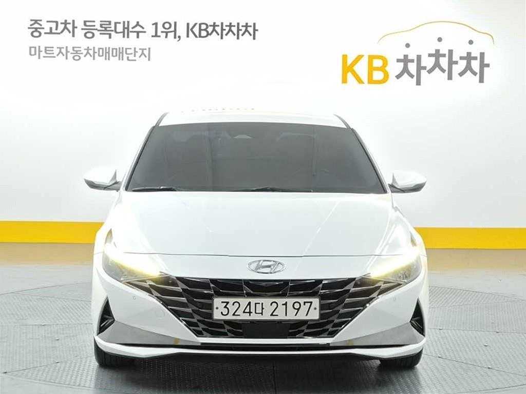 현대 아반떼 (CN7) 1.6 모던