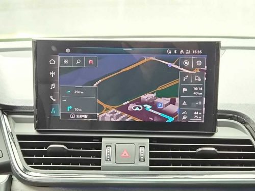 아우디 Q5 (FY) 45 TFSI 콰트로 프리미엄 스포트백 사진 13