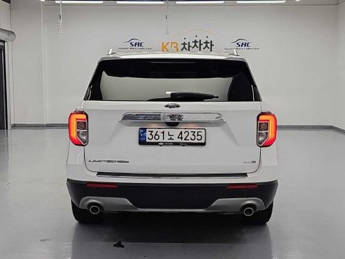 포드 익스플로러 6세대 2.3 AWD 리미티드 사진 3