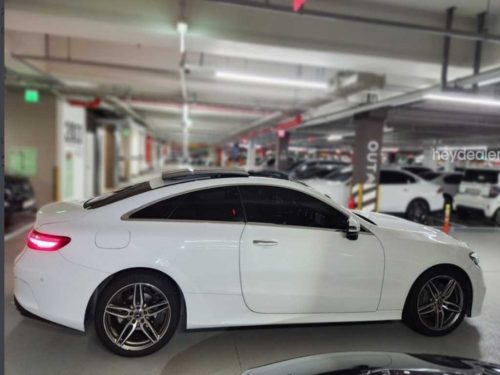 벤츠 E-클래스 W213 E220d 쿠페 사진 4