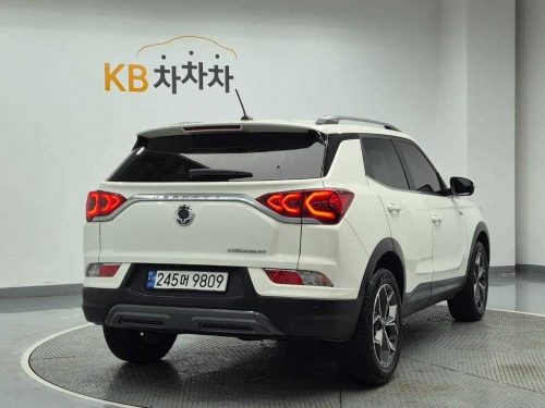 KG모빌리티(쌍용) 뷰티풀코란도 2WD 가솔린 1.5 C7 사진 3