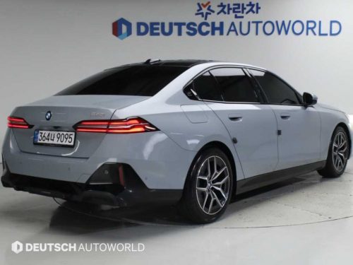 BMW 5시리즈 (G60) 520i 사진 2