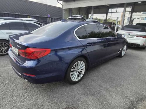 BMW 5시리즈 (G30) 520d xDrive 럭셔리 플러스 사진 4