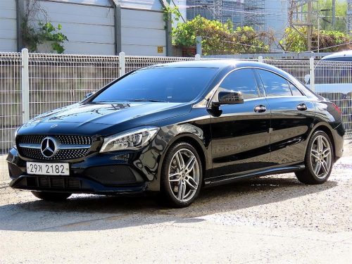 벤츠 CLA클래스 CLA 220 AMG LINE 사진 2