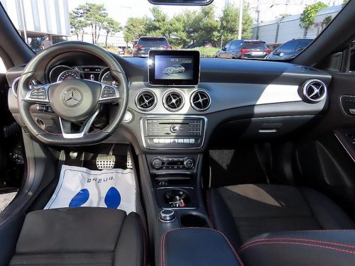 벤츠 CLA클래스 CLA 220 AMG LINE 사진 7