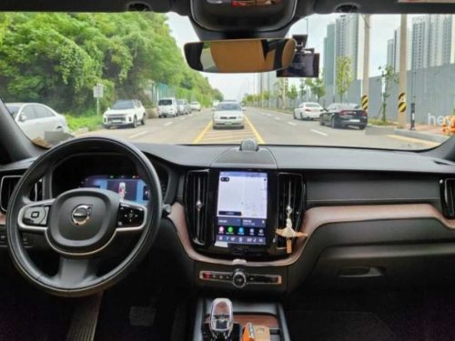 볼보 XC60(2세대) B5 AWD 인스크립션 사진 3