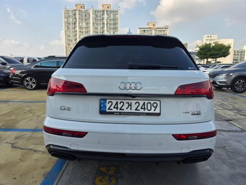 아우디 Q5 (FY) 사진 3