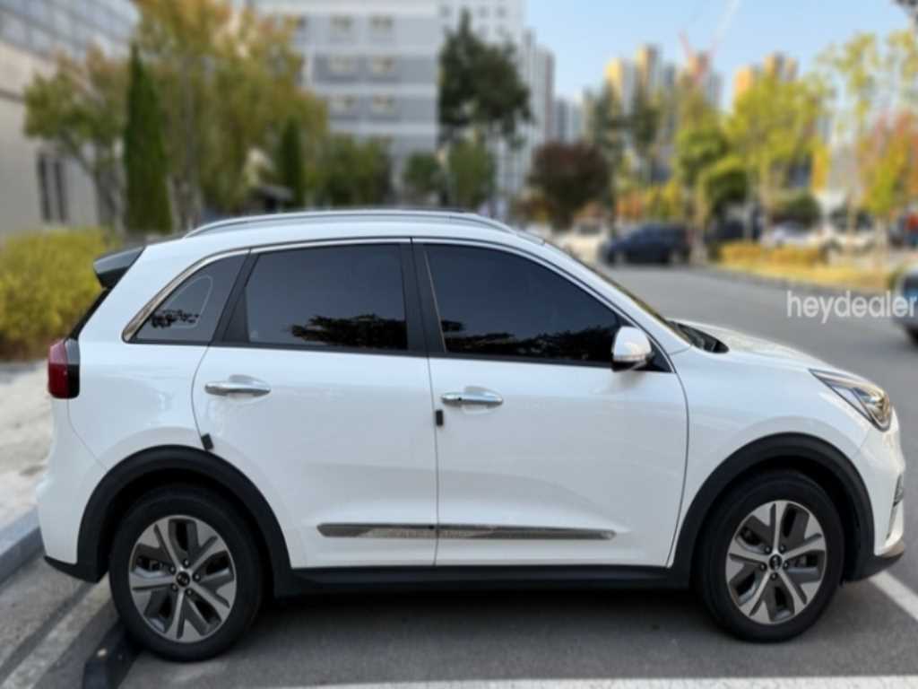차량사진 2