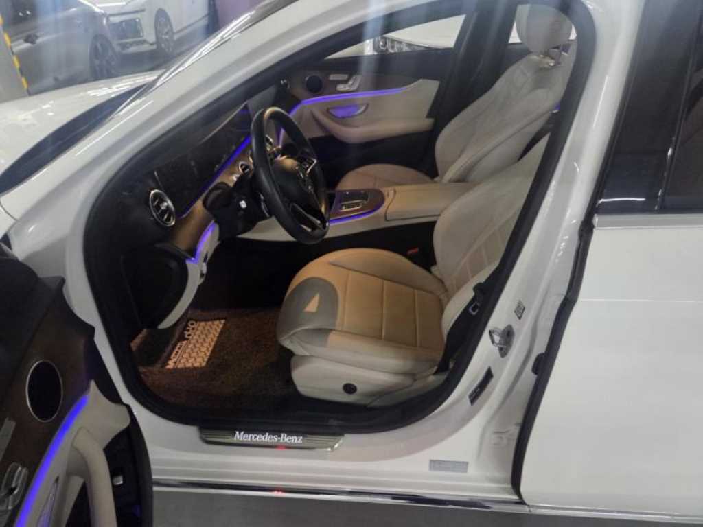 벤츠 E-클래스 W213 E250 익스클루시브