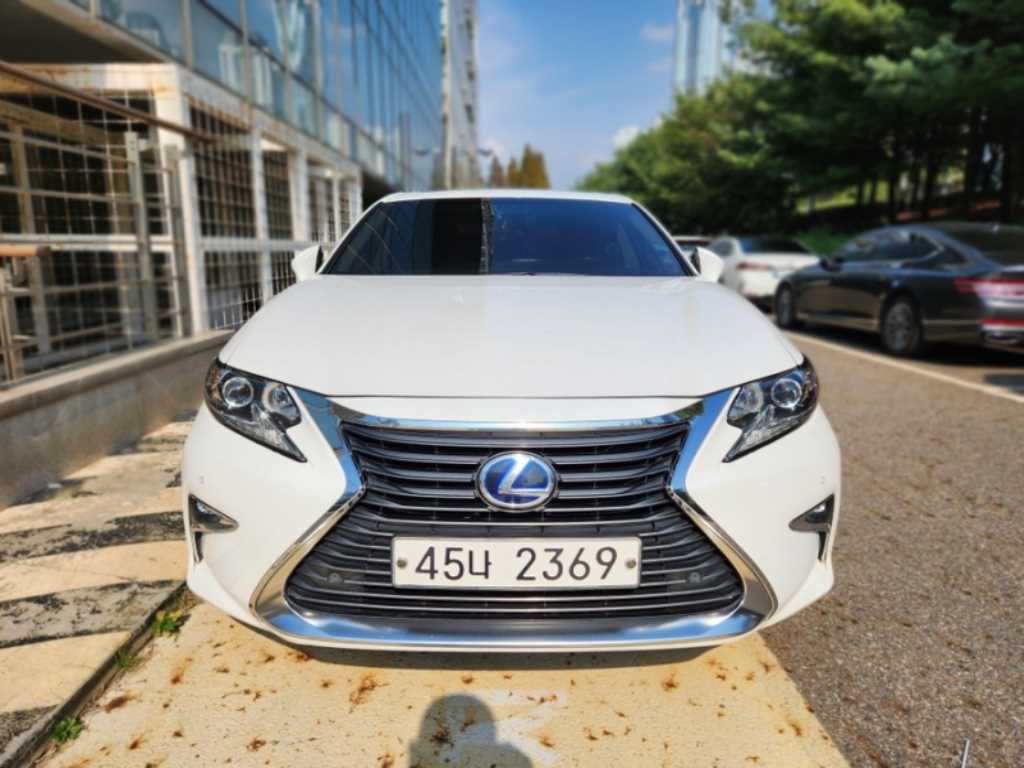 렉서스 뉴ES300h 슈프림