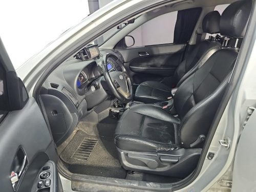 현대 i30 1.6 VVT 사진 11