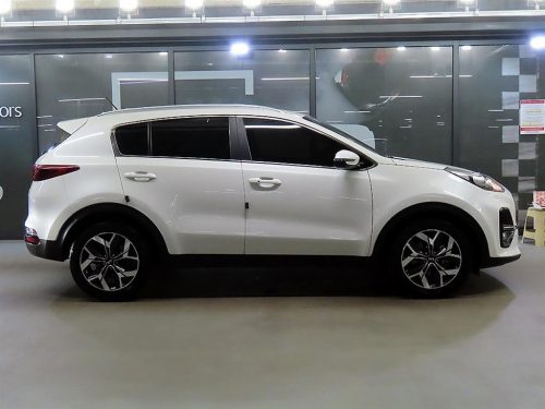 기아 스포티지 더 볼드 2.0 디젤 2WD 사진 3