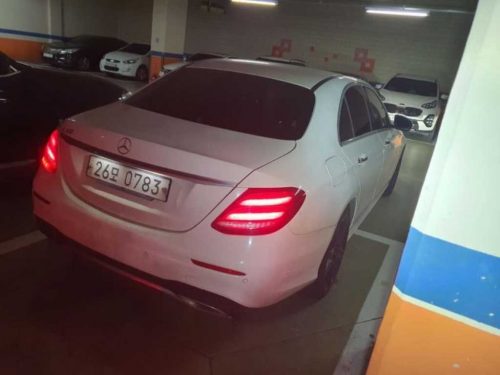 벤츠 E-클래스 W213 E300 AMG LINE 사진 2