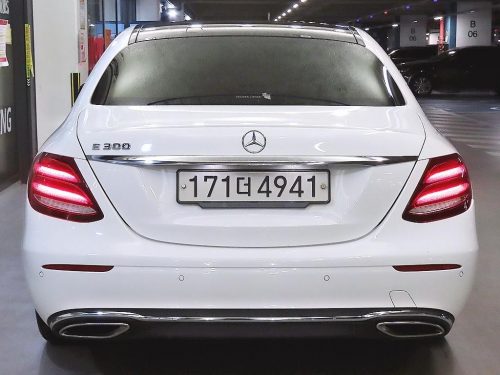 벤츠 E-클래스 W213 E300 아방가르드 사진 5